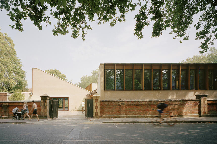 Sands End Arts & Community Centre (UK)